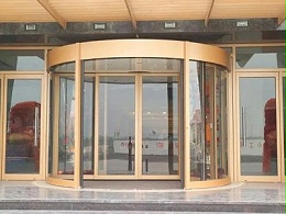操作旋轉門的三種方式：轉換開關、觸摸屏和智能面板