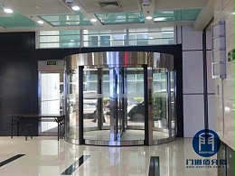 定期維護，保障壽命丨旋轉兩翼電動門護理保養案例