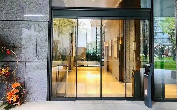 為何自動平移門保養常被忽視？揭開其被低估的真相