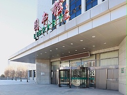 旋轉門如何做到與周邊環(huán)境融為一體
