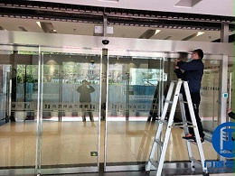 北京某腫瘤醫院自動玻璃門保養維修服務