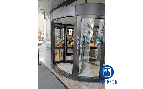 案例分享：大廈自動旋轉門保養服務