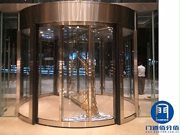 福州某洲際酒店必盛兩翼旋轉門內平移門維修服務案例