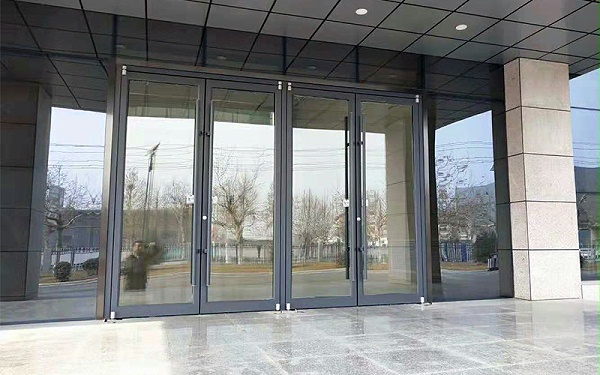 地彈門保養步驟與要求