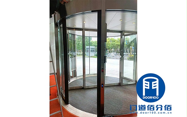 上海旋轉(zhuǎn)門維保案例丨寶盾兩翼/三翼門保養(yǎng)實(shí)錄