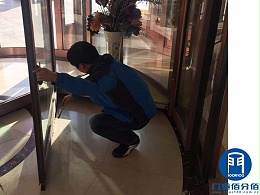 承德某部隊基地盼盼兩翼旋轉門故障檢測服務案例