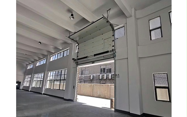 你知道如何區分提升門與卷簾門嗎？