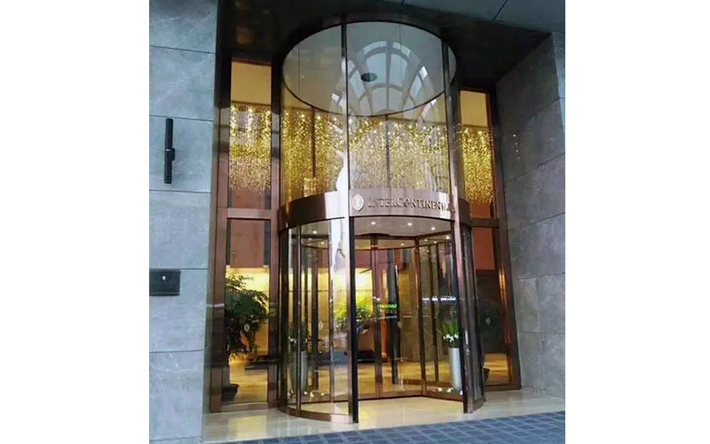 旋轉門保養敷衍現象揭秘