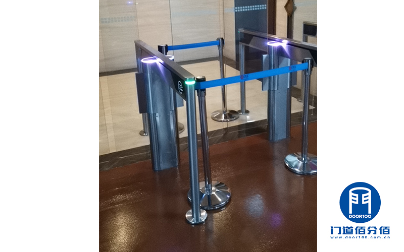 北京朝陽區(qū)大廈內(nèi)部速通門巡檢與地下停車場霍曼提升門維修服務
